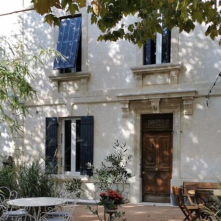 Maison D' Alys Entre Luberon Et Alpilles Cabannes Exterior foto